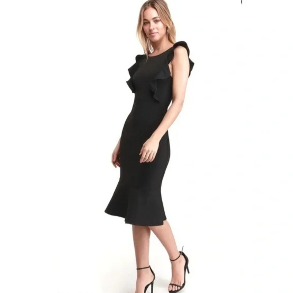 Lulu's Black Midi Dress
